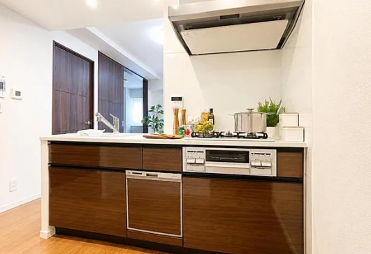 八王子市八日町の中古マンションのキッチンの写真