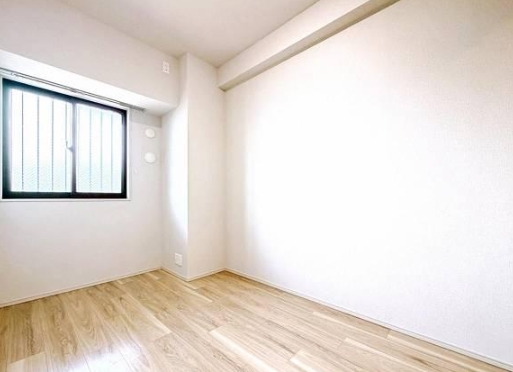 町田市小山ヶ丘6丁目の中古マンションの洋室2の写真