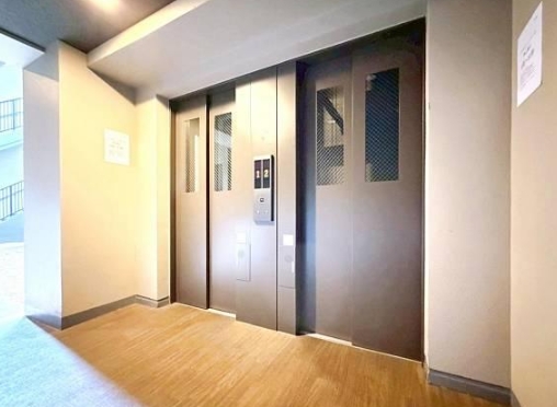 町田市小山ヶ丘6丁目の中古マンションの共用部分の写真