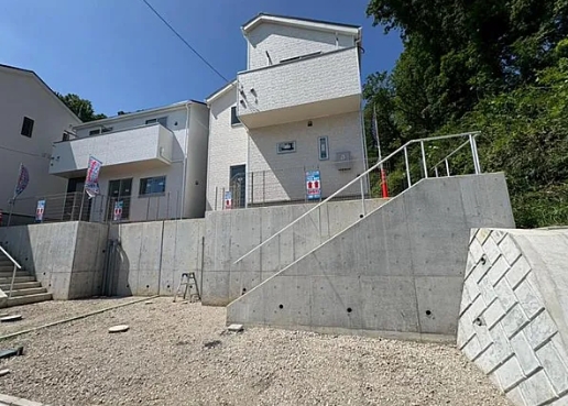 町田市薬師台1丁目の新築戸建ての10号棟の外観の写真