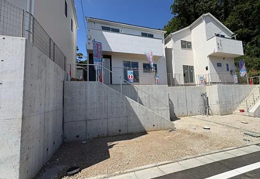 町田市薬師台1丁目の新築戸建ての11号棟の外観の写真