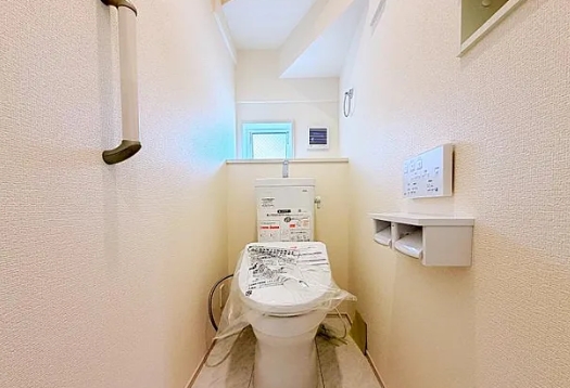 相模原市中央区田名の新築戸建て2号棟のトイレ1fの写真