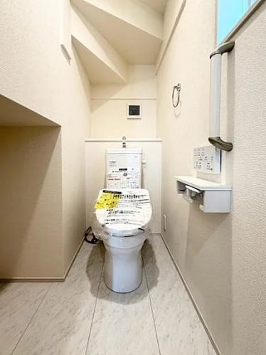 相模原市中央区田名の新築戸建て3号棟のトイレ1fの写真