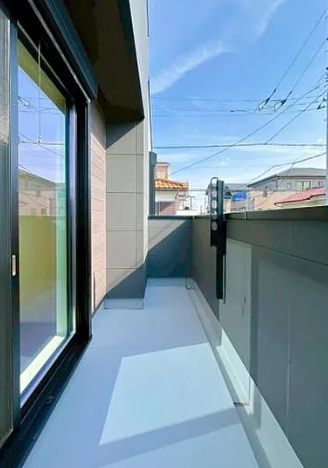 相模原市中央区田名の新築戸建て4号棟のバルコニーの写真