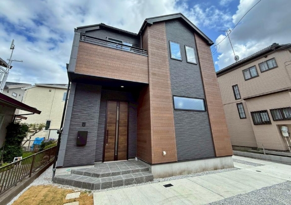 相模原市南区西大沼1丁目の新築戸建ての外観の写真