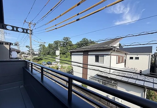 相模原市南区大野台7丁目の新築戸建てのバルコニーの写真
