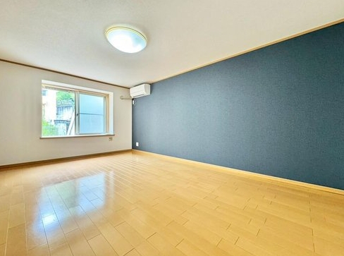 町田市相原町の中古戸建の洋室2の写真