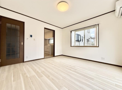 町田市金井8丁目の中古戸建のダイニングの写真