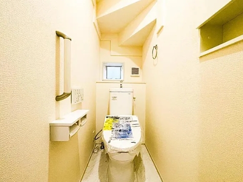 町田市成瀬台1丁目の新築戸建ての14号棟のトイレ1fの写真