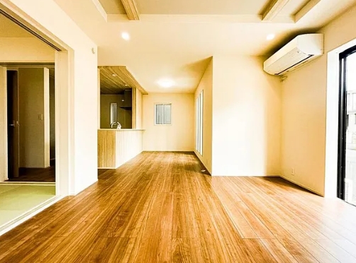町田市成瀬台1丁目の新築戸建ての15号棟のリビングの写真