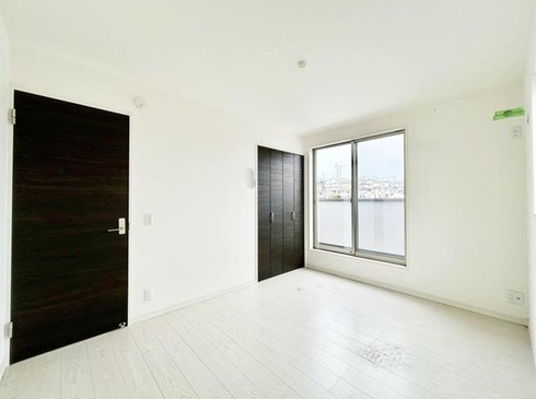 町田市西成瀬1丁目の中古戸建の洋室4の写真