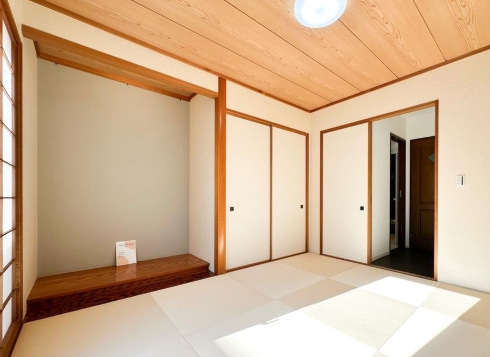 町田市真光寺2丁目の中古戸建ての和室の写真