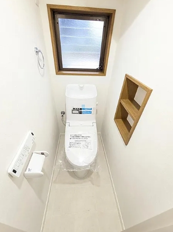 相模原市中央区光が丘1丁目の中古戸建てのトイレ1fの写真