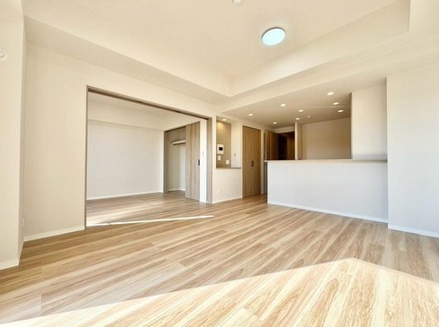 相模原市中央区星が丘4丁目中古マンションのダイニングの写真