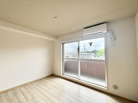 相模原市中央区共和4丁目中古マンションの洋室1の写真