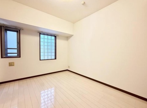 相模原市中央区相模原1丁目中古マンションの洋室2の写真