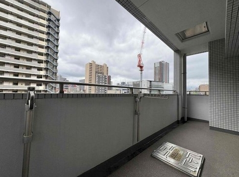 相模原市中央区相模原4丁目中古マンションのバルコニーの写真