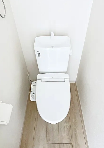 相模原市中央区すすきの町の新築戸建てのトイレ1fの写真