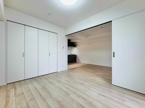 相模原市中央区矢部3丁目中古マンションの収納1の写真