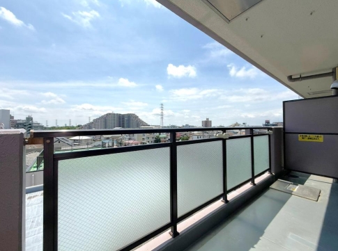相模原市中央区矢部4丁目中古マンションのバルコニーの写真