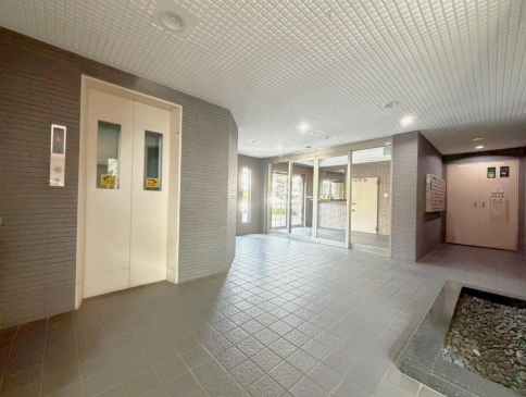 相模原市中央区矢部4丁目中古マンションの共用部分の写真
