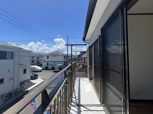 相模原市緑区二本松3丁目の中古戸建てのバルコニーの写真