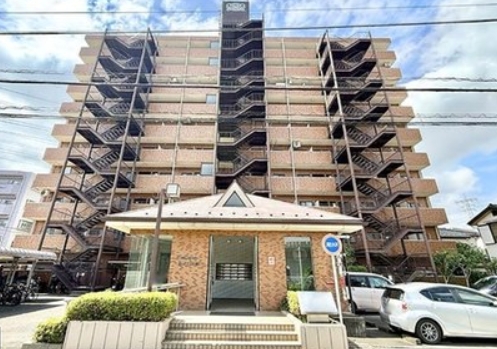 相模原市緑区西橋本4丁目中古マンションの外観の写真
