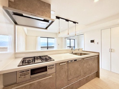 相模原市緑区西橋本4丁目中古マンションのキッチンの写真