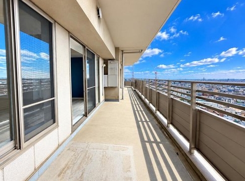 相模原市緑区西橋本5丁目中古マンションのバルコニーの写真