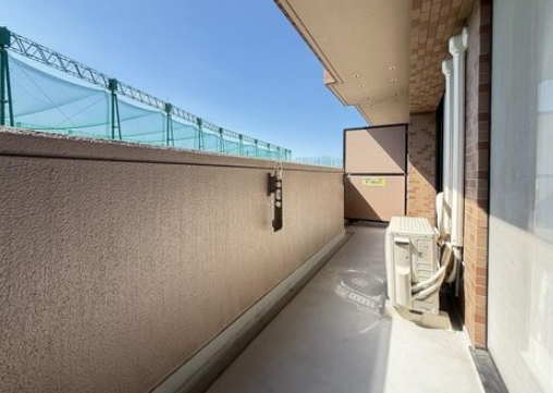 相模原市緑区下九沢中古マンションのバルコニーの写真