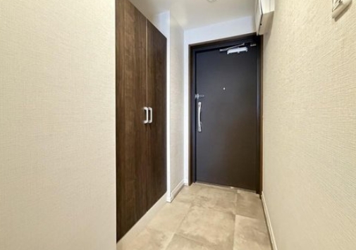 相模原市緑区下九沢中古マンションの玄関の写真