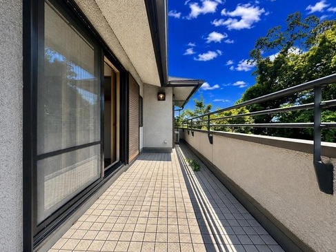 相模原市緑区城山1丁目の中古戸建てのバルコニーの写真