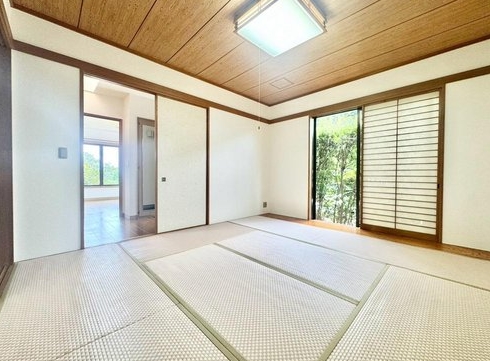 相模原市緑区城山1丁目の中古戸建ての和室の写真