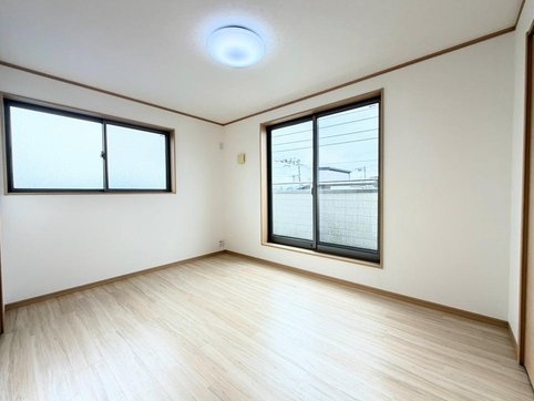 相模原市南区大野台1丁目の中古戸建ての洋室2の写真